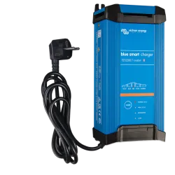 Blue Smart IP22 Charger 12/20(1) 230V UK